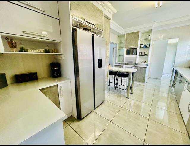 5 BEDROOM PROPERTY TO RENT IN VANDERBIJLPARK SE 3